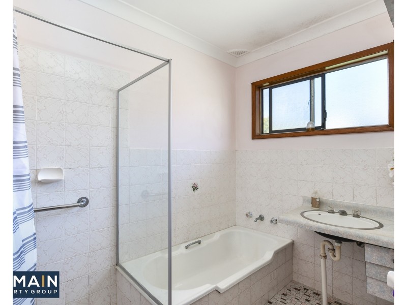 25 Pozieres Avenue, Umina Beach NSW 2257
