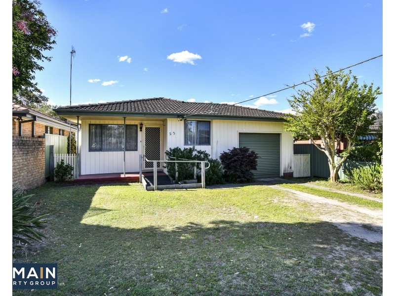 25 Pozieres Avenue, Umina Beach NSW 2257
