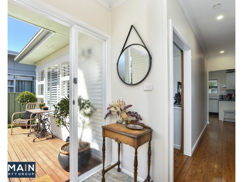 40 Warwick Street, Blackwall NSW 2256