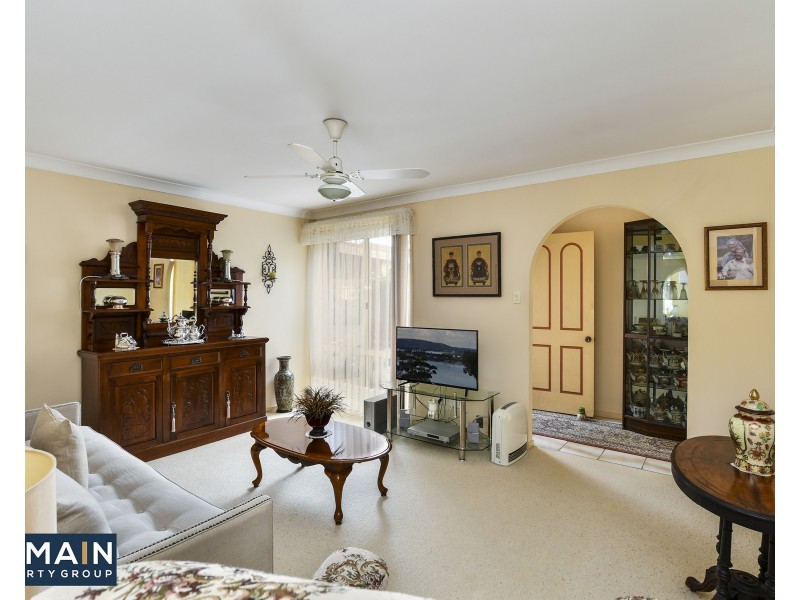 1/5 Carmen Close, Watanobbi NSW 2259