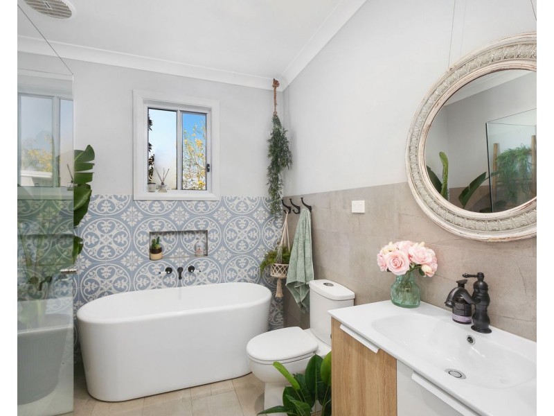 20 Welcome St, Woy Woy NSW 2256