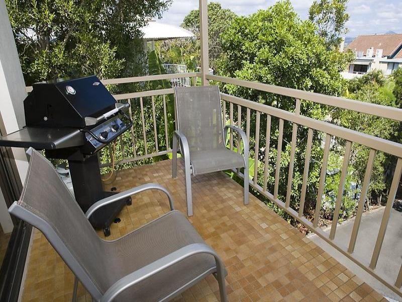 4/14 Edgar Bennett Ave, Noosa Heads QLD 4567