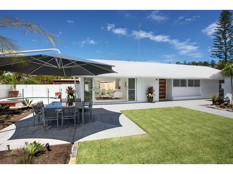 2 Witta Circle, Noosa Heads QLD 4567