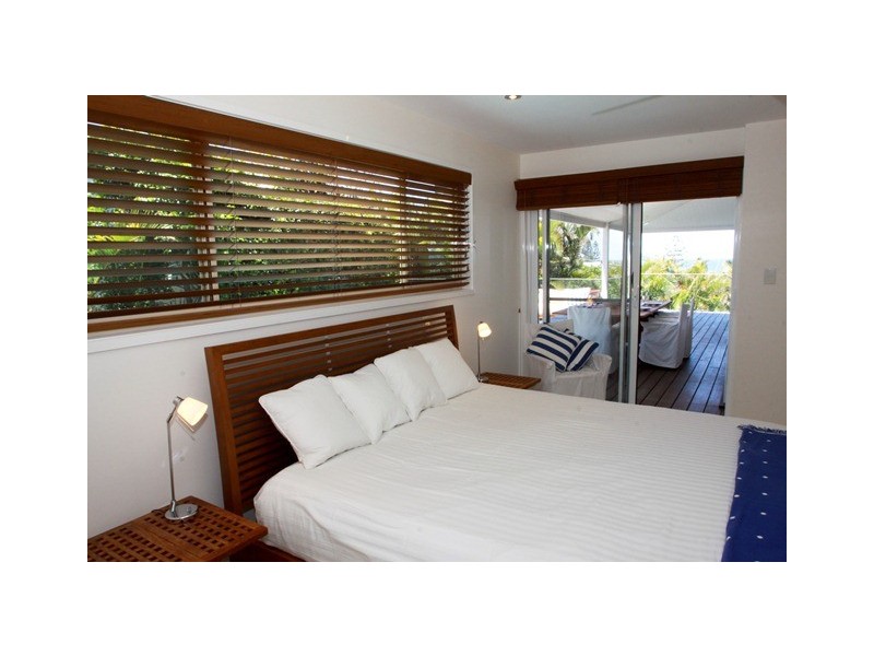 8 Dolphin Bay Drive, Sunshine Beach QLD 4567