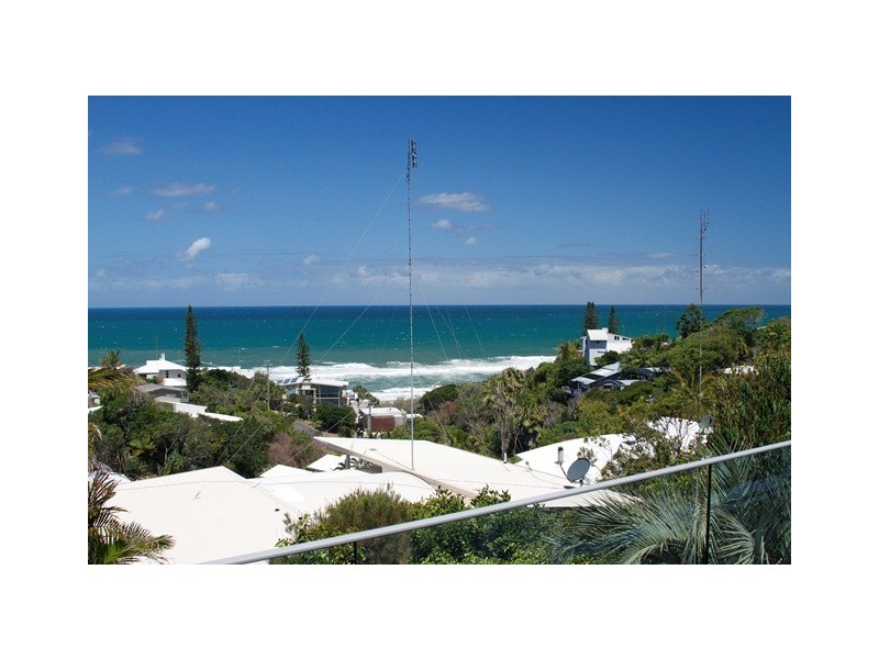 8 Dolphin Bay Drive, Sunshine Beach QLD 4567