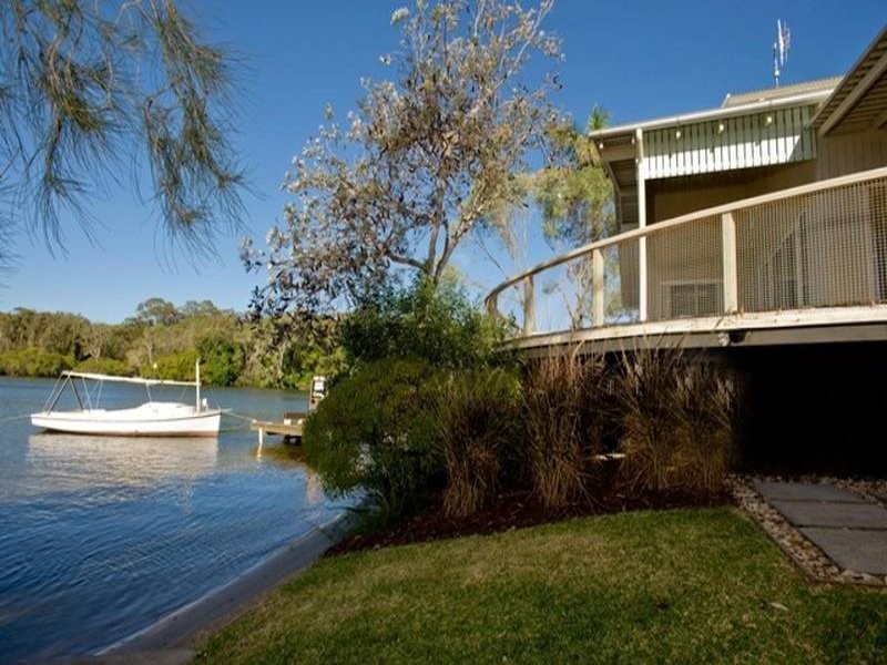 37 Wyuna Drive, Noosaville QLD 4566