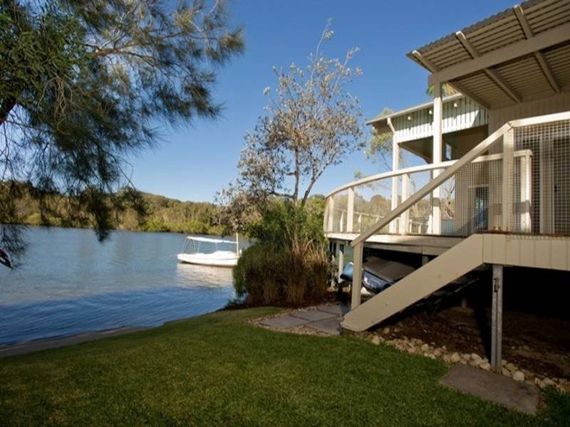 37 Wyuna Drive, Noosaville QLD 4566