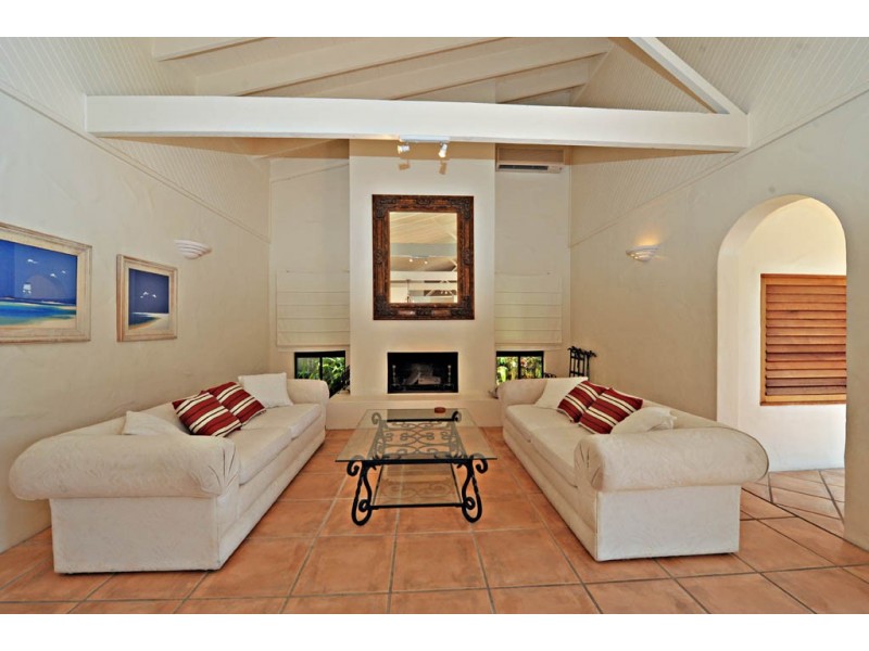 9 Wesley Court, Noosa Heads QLD 4567