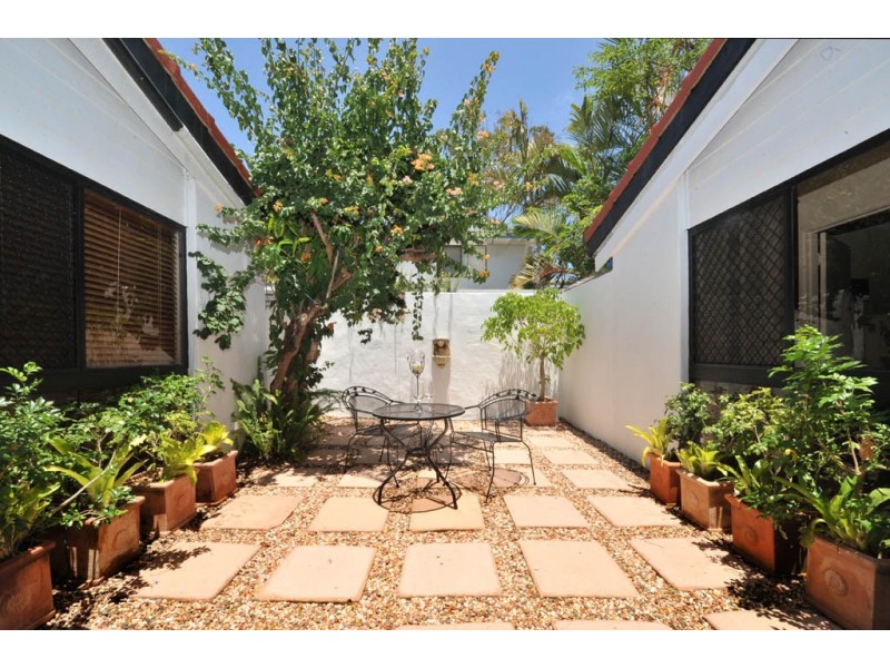 9 Wesley Court, Noosa Heads QLD 4567