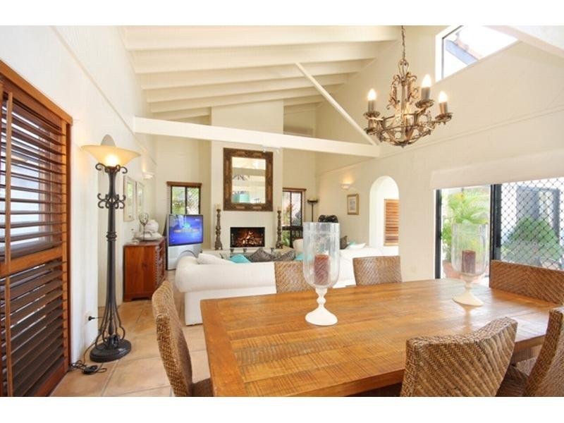 9 Wesley Court, Noosa Heads QLD 4567