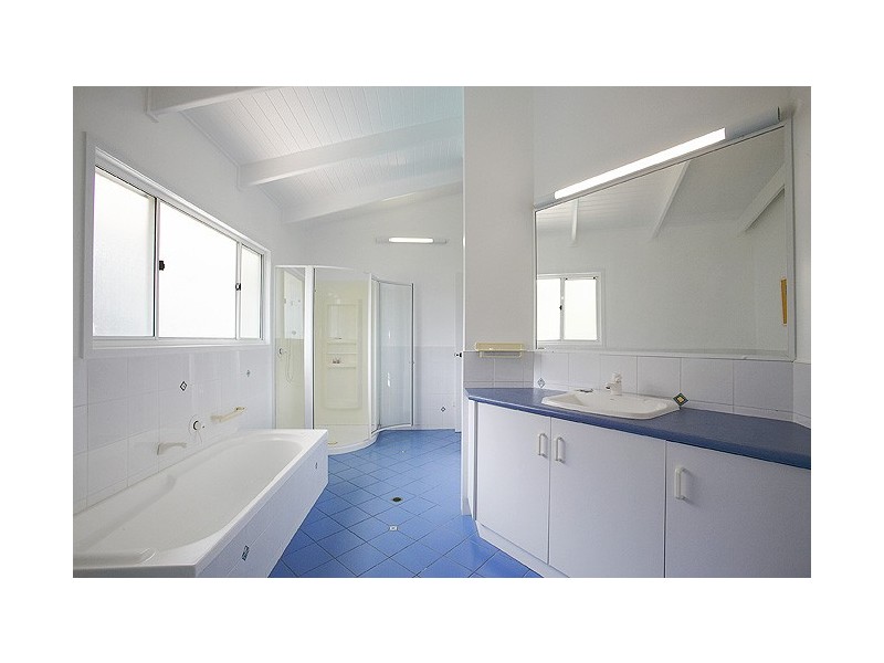 65 Seaview Terrace, Sunshine Beach QLD 4567