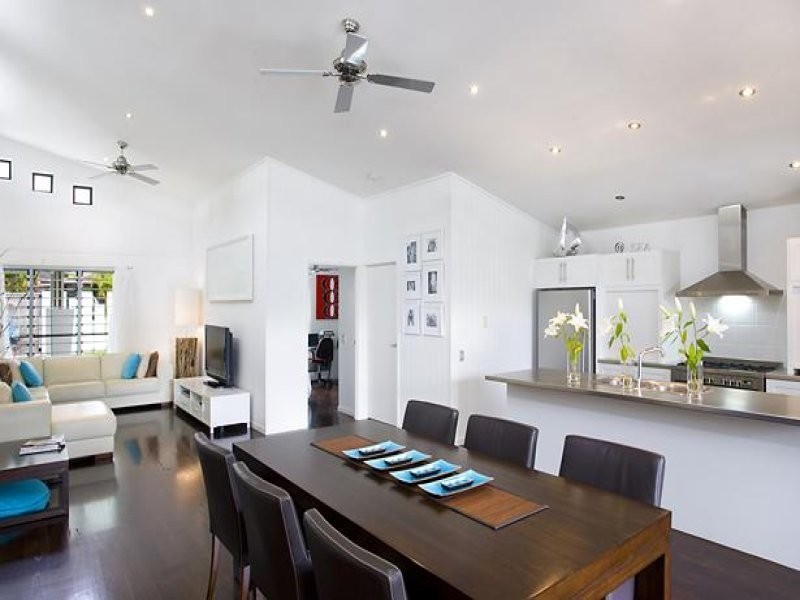 55 Pacific Avenue, Sunshine Beach QLD 4567