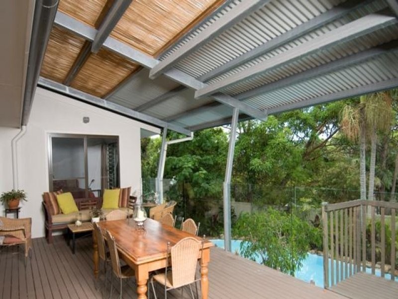 8 Moonare Crescent, Noosa Heads QLD 4567