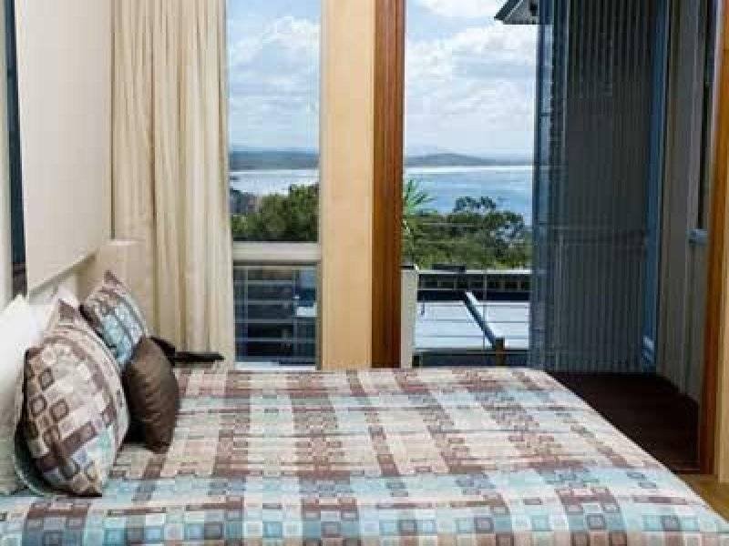 16 Viridian Mainwaring Drive Via Morwong Drive, Noosa Heads QLD 4567
