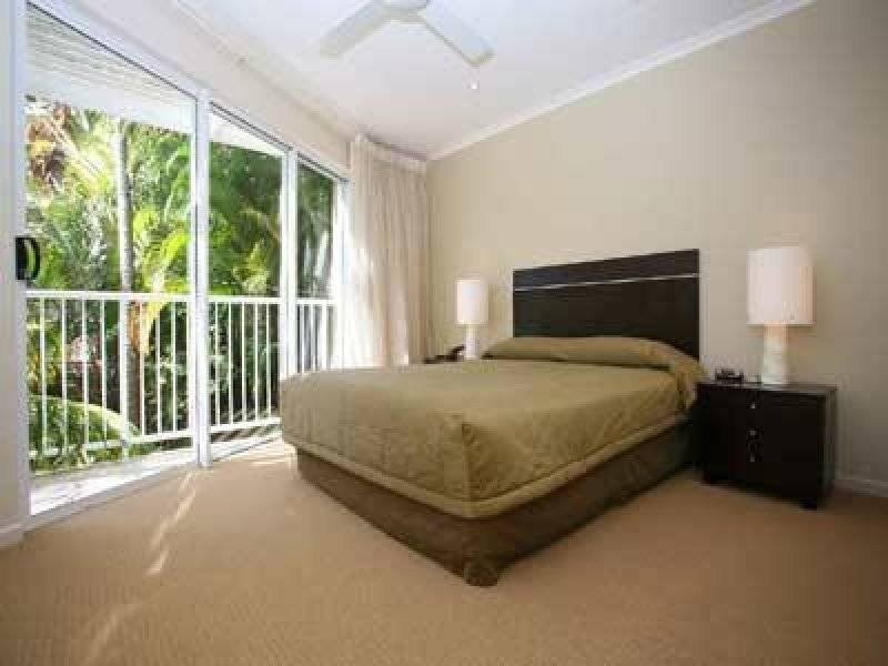 Unit 3 / 5 Naousa 1, Mitti Street, Little Cove QLD 4567