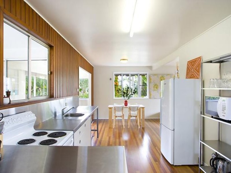 37 Arkana Drive, Noosa Heads QLD 4567