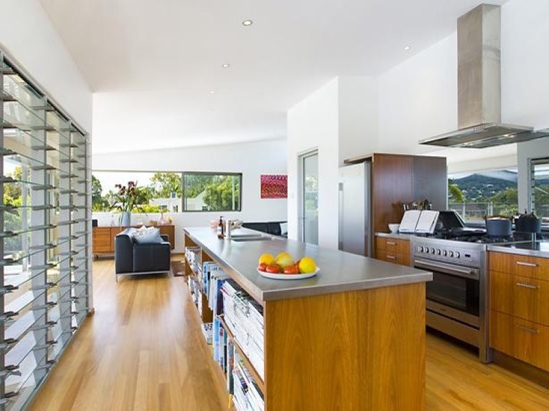 37 Arkana Drive, Noosa Heads QLD 4567