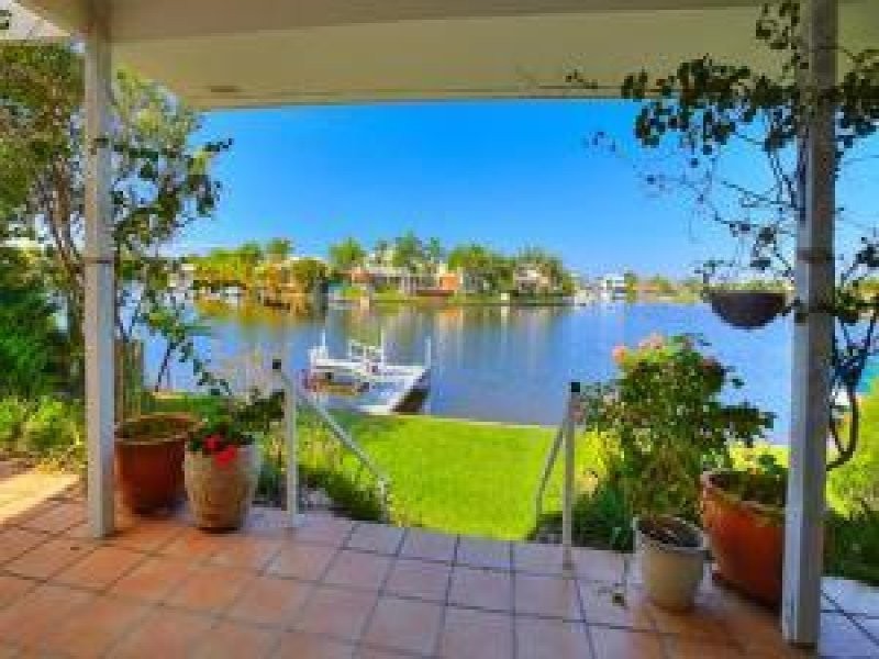 11 Seamount Quay, Noosaville QLD 4566