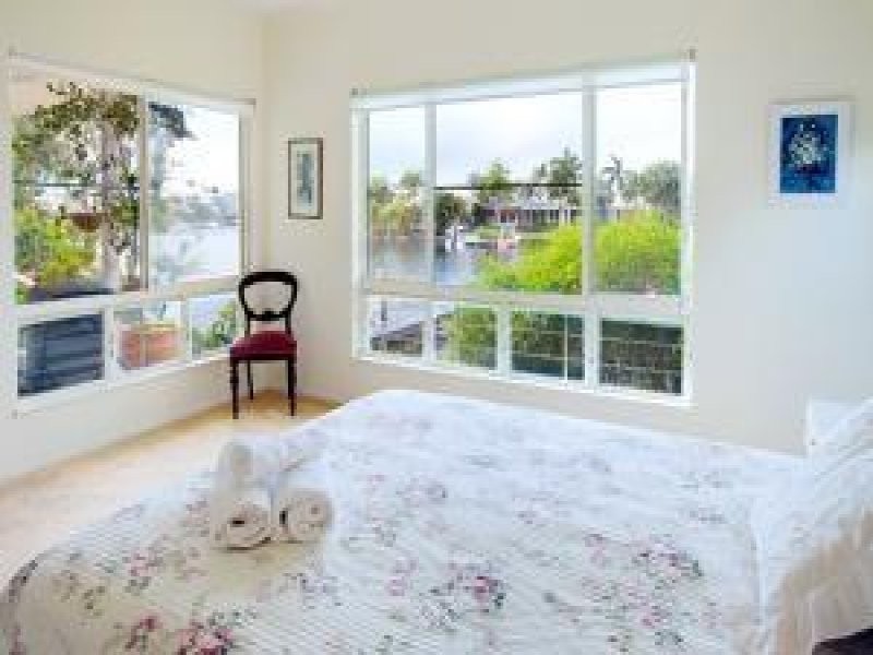 11 Seamount Quay, Noosaville QLD 4566