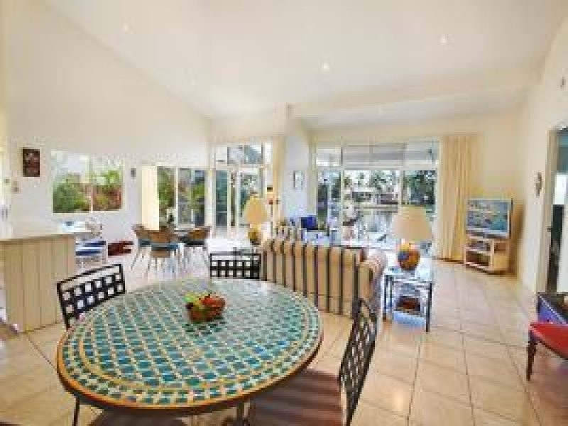 11 Seamount Quay, Noosaville QLD 4566