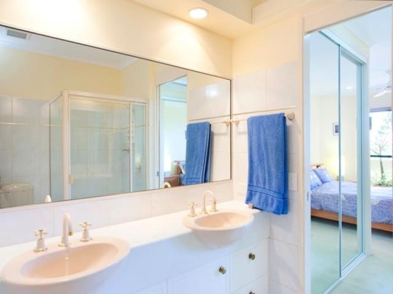 8/13 Viewland Drive, Noosa Heads QLD 4567
