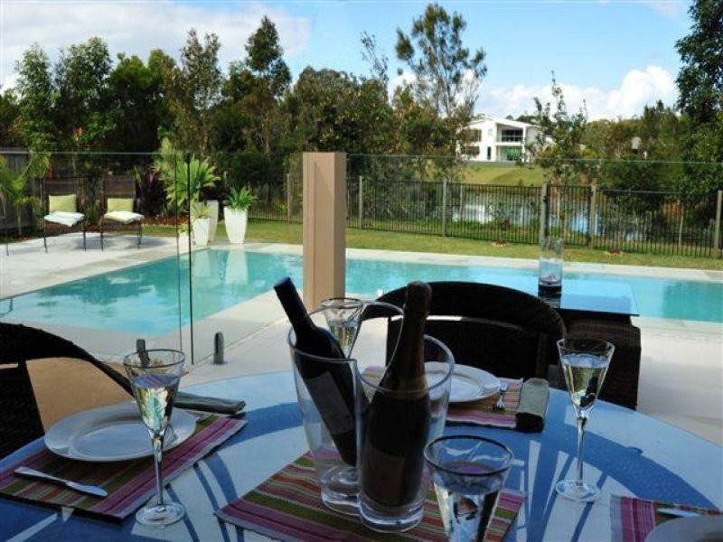 8 Attenuatta Place, Noosaville QLD 4566