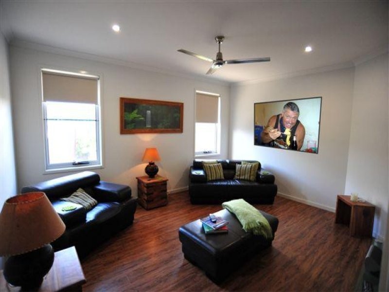 8 Attenuatta Place, Noosaville QLD 4566