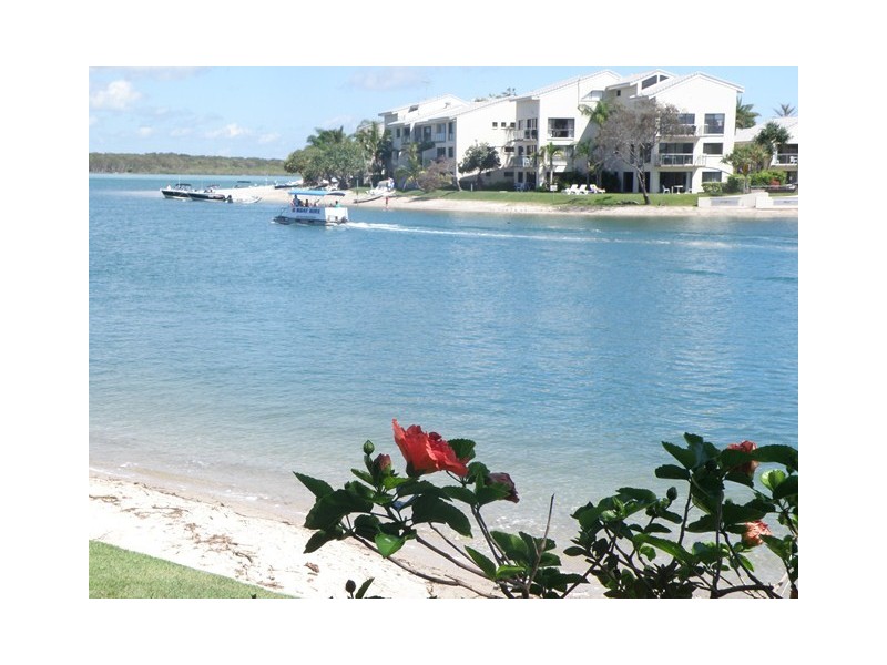 Unit 4 Noosa Haven, 16 Barbados Crescent, Noosaville QLD 4566