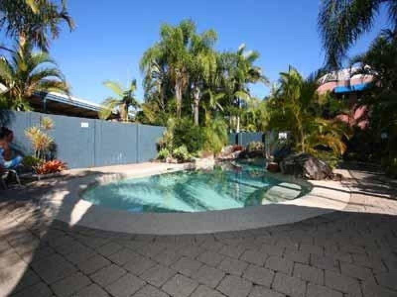 Unit 4 Noosa Haven, 16 Barbados Crescent, Noosaville QLD 4566