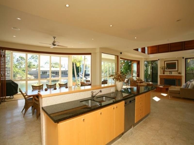 27 Mossman Court, Noosa Heads QLD 4567