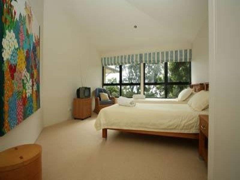 Unit 2 / 40 Alderley Terrace, Little Cove QLD 4567
