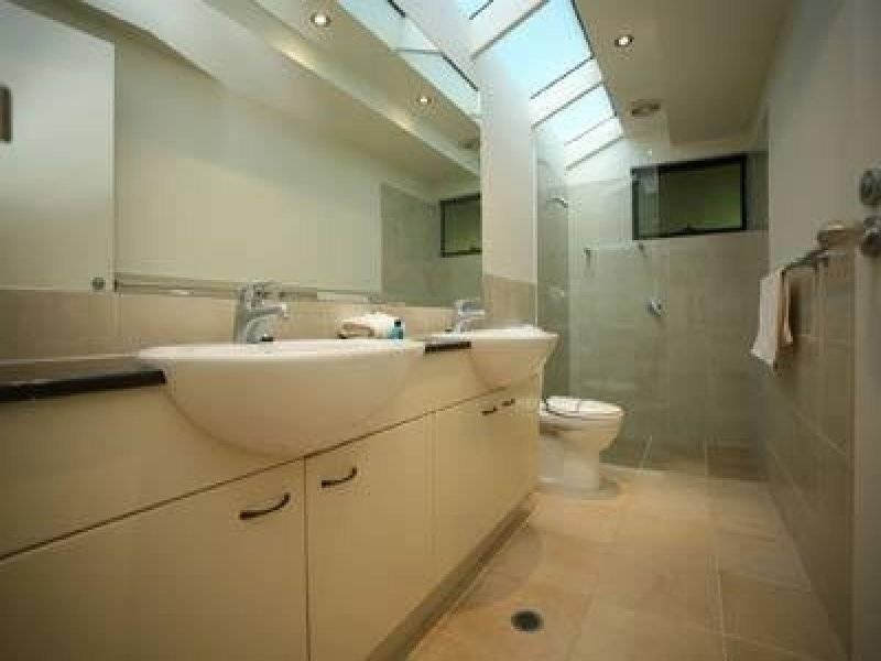 Unit 2 / 40 Alderley Terrace, Little Cove QLD 4567