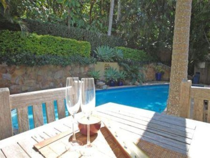 13 Duke Street, Sunshine Beach QLD 4567