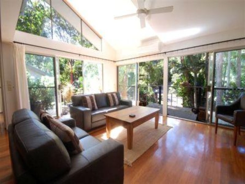 13 Duke Street, Sunshine Beach QLD 4567