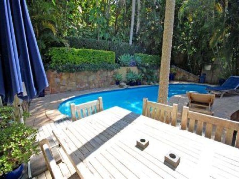 13 Duke Street, Sunshine Beach QLD 4567