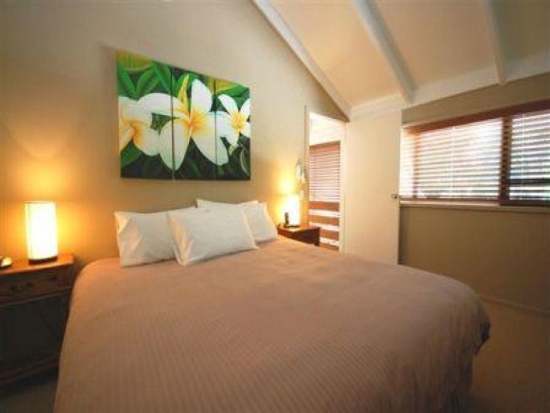 13 Duke Street, Sunshine Beach QLD 4567