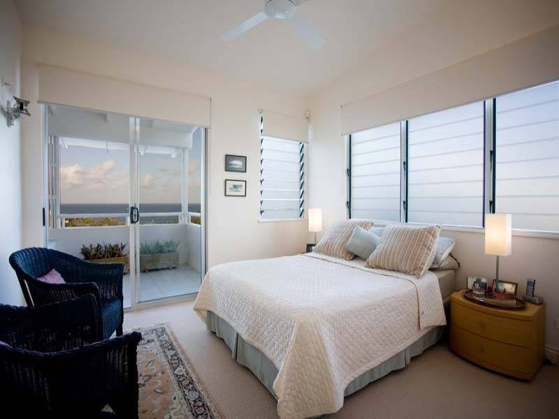 2/41 Sobroan St, Sunrise Beach QLD 4567