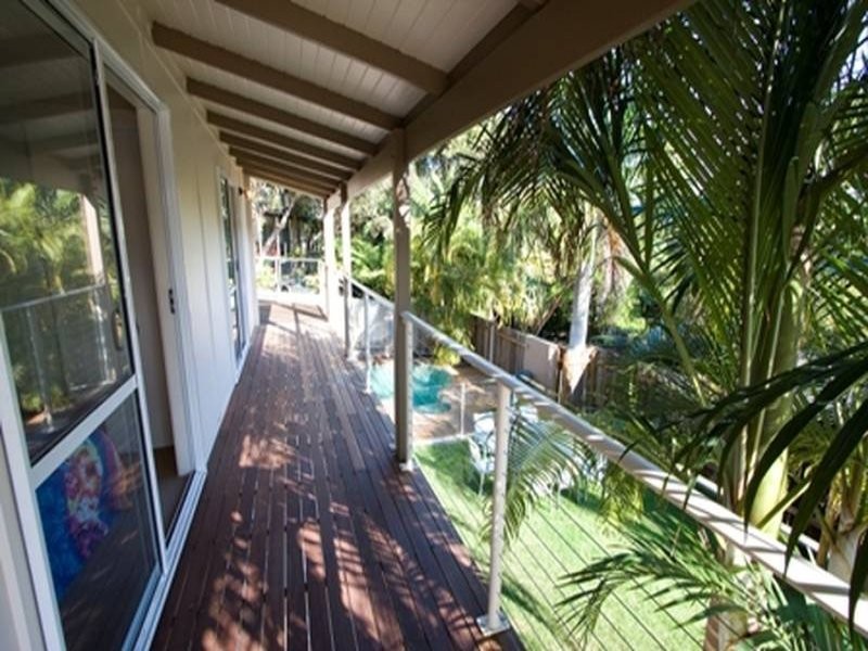9 Swan Avenue, Sunshine Beach QLD 4567
