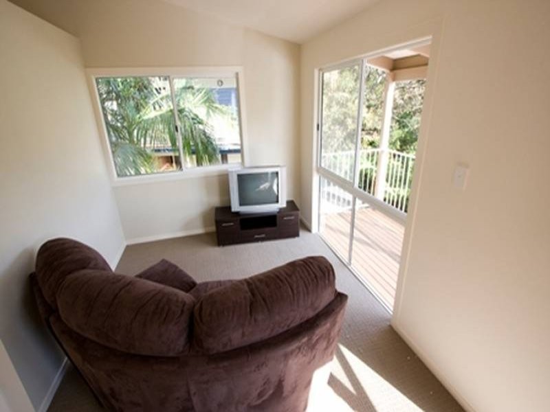 9 Swan Avenue, Sunshine Beach QLD 4567