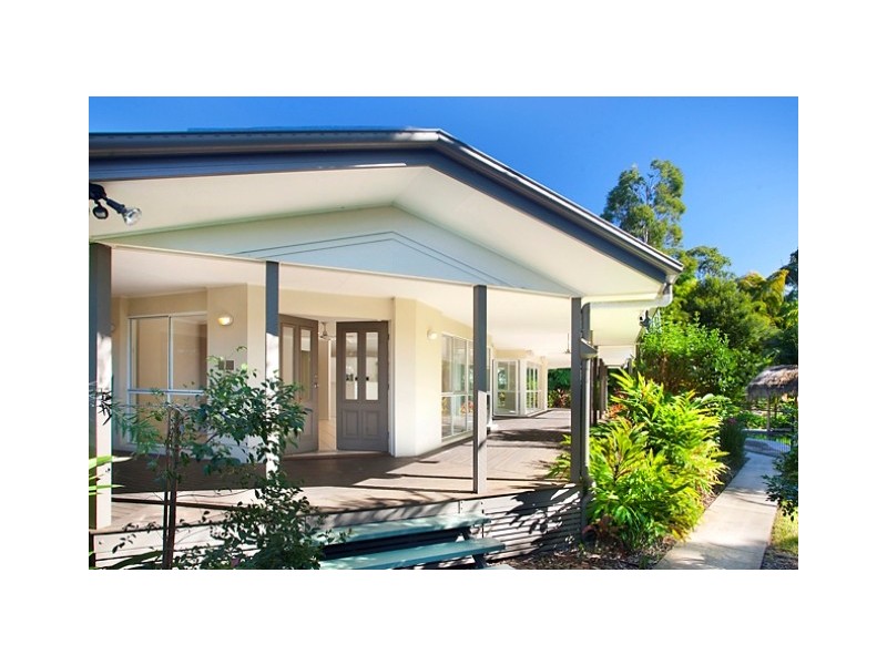 33 Kingsgate Drive, Tinbeerwah QLD 4563