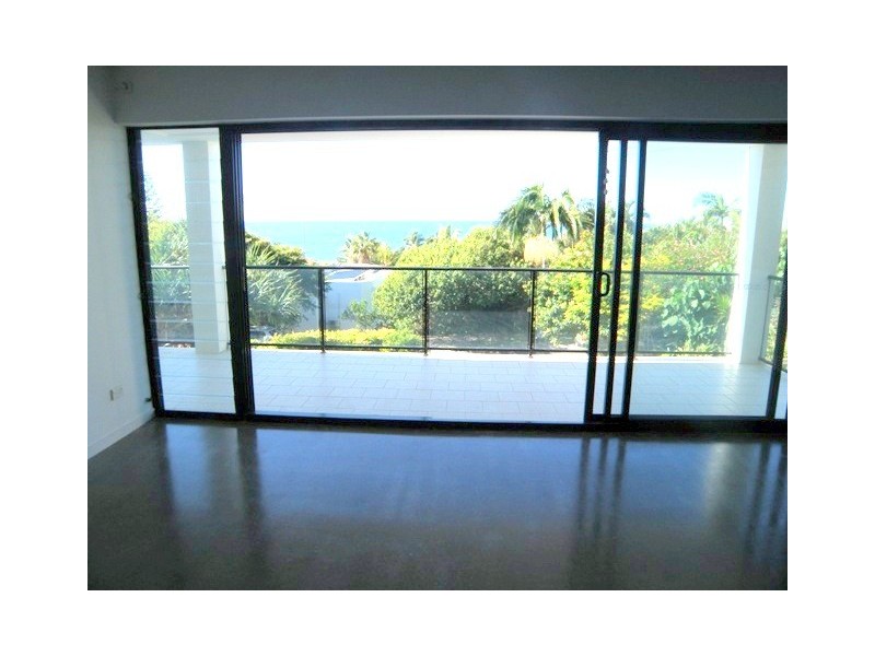 1/10 Crank Street, Sunshine Beach QLD 4567