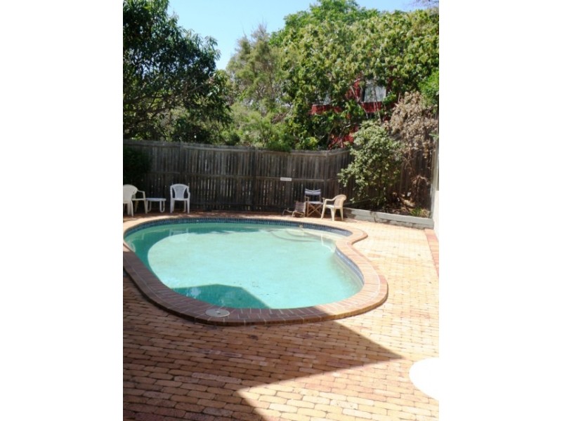 6/2 Crank Street, Sunshine Beach QLD 4567