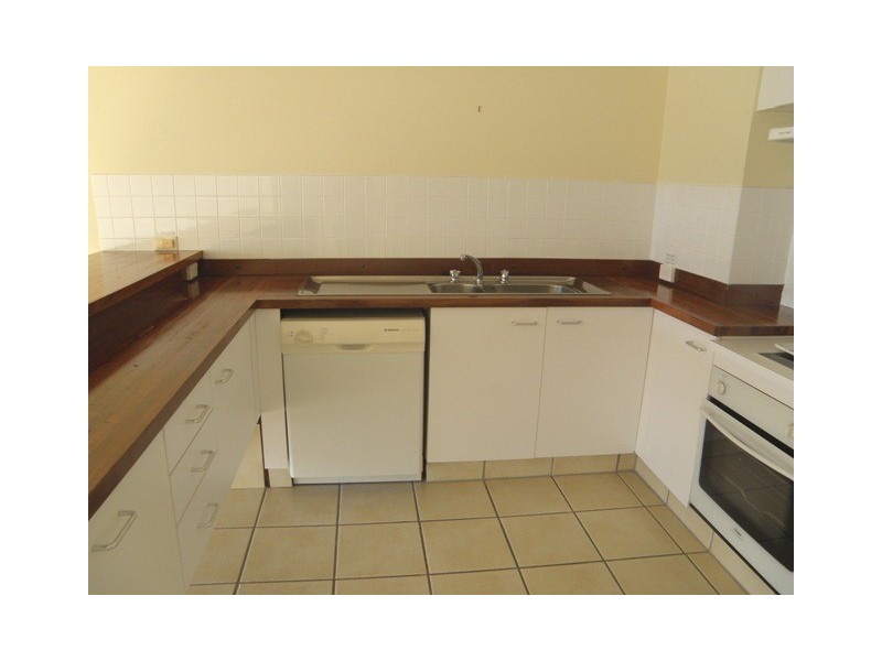 10/6 Edgar Bennett Drive, Noosa Heads QLD 4567