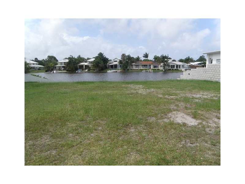 22 Seahorse Place, Noosa Waters QLD 4566