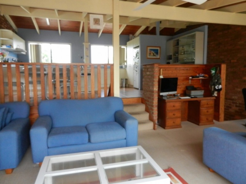 1/20 Sobroan Street, Sunrise Beach QLD 4567