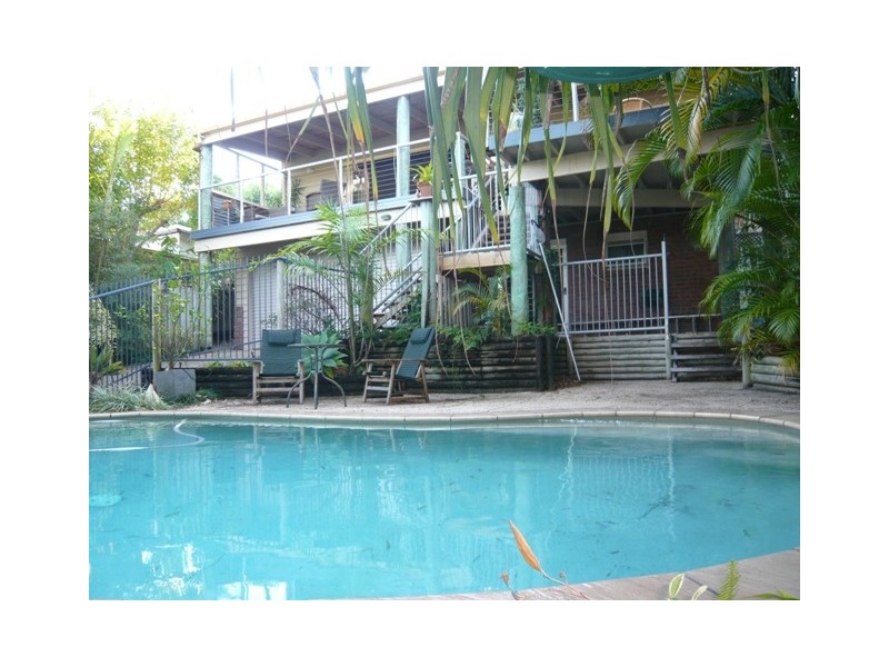 25  Nairana Rest, Noosa Heads QLD 4567