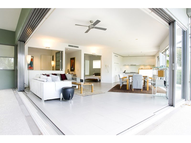 1/277 Gympie Terrace, Noosaville QLD 4566