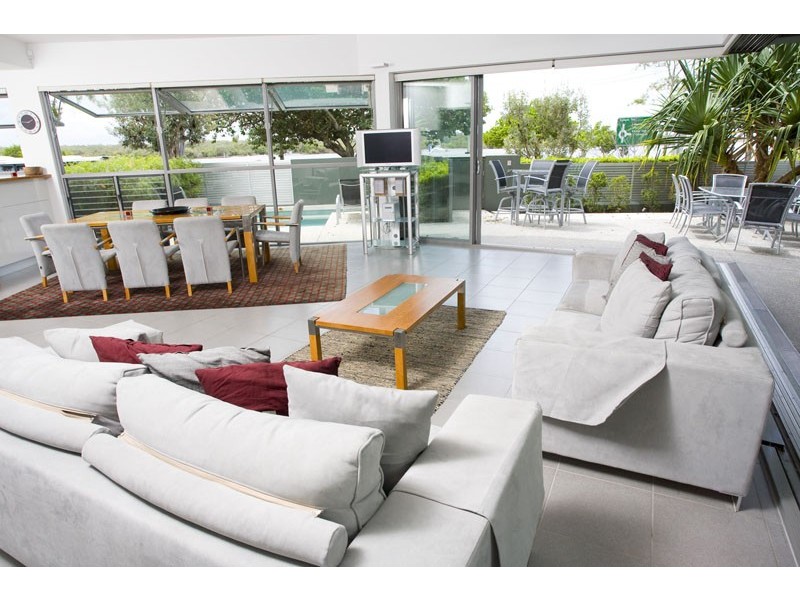 1/277 Gympie Terrace, Noosaville QLD 4566