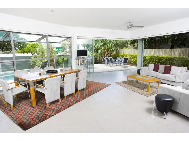 1/277 Gympie Terrace, Noosaville QLD 4566