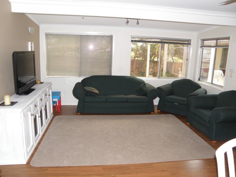 26 Dayspring Street, Sunrise Beach QLD 4567